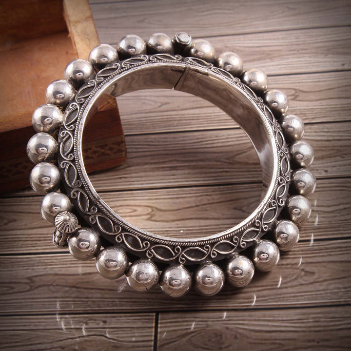 Silver Statement Openable Kada Bangle