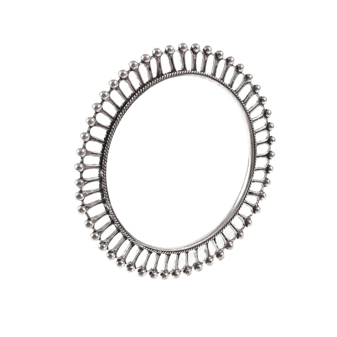 Silver Circle Design Adorable Bangle