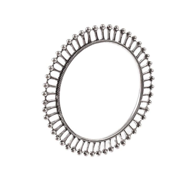 Silver Circle Design Adorable Bangle