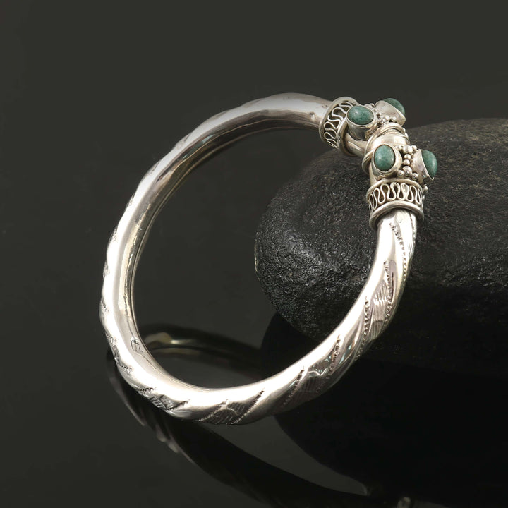 Silver Pearl & Green Onyx Twister Bangle