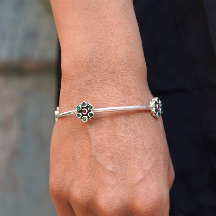 Silver Floral Design, Green Stone Classic Bangle
