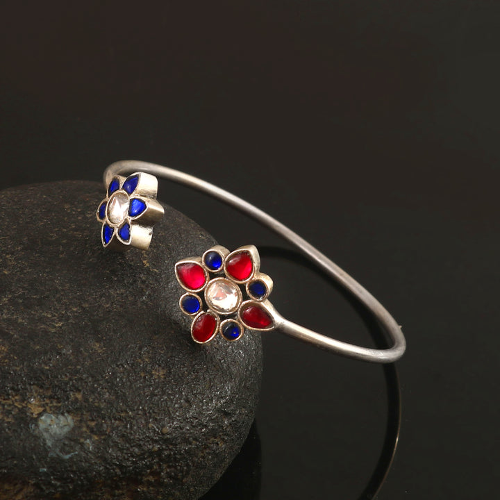Silver Floral Kundan-Jadau Twister Bangle