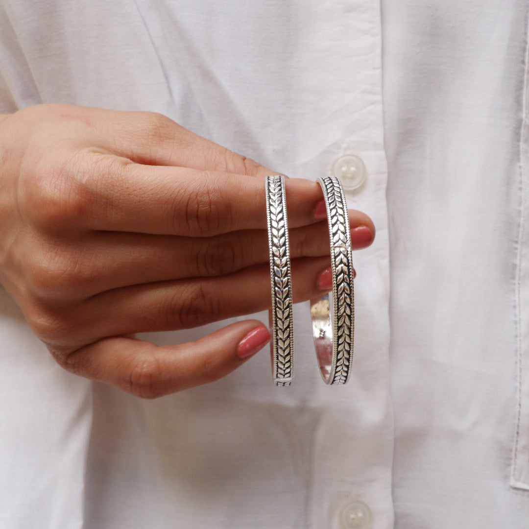 Silver Leaf Unique Chudi Bangles