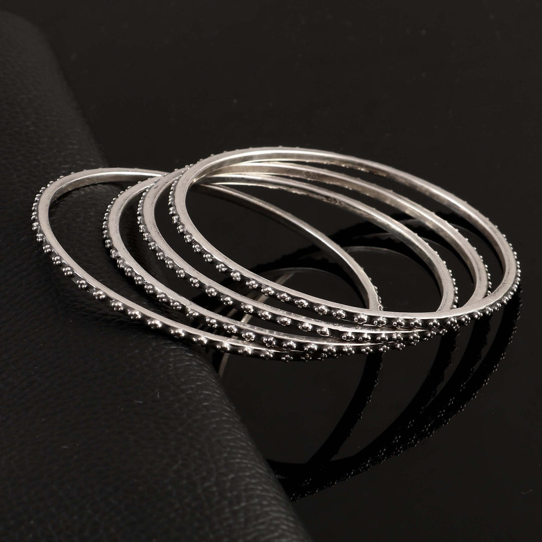 Silver Oxidized Rawa Chudi Bangles