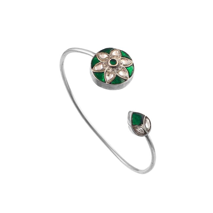 Silver Green & White Kundan-Jadau Twister Bangle