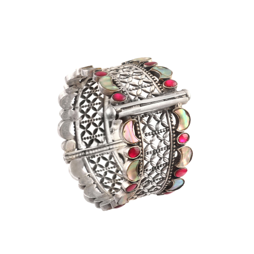 Silver Statement MOP Kundan Kada Bangle