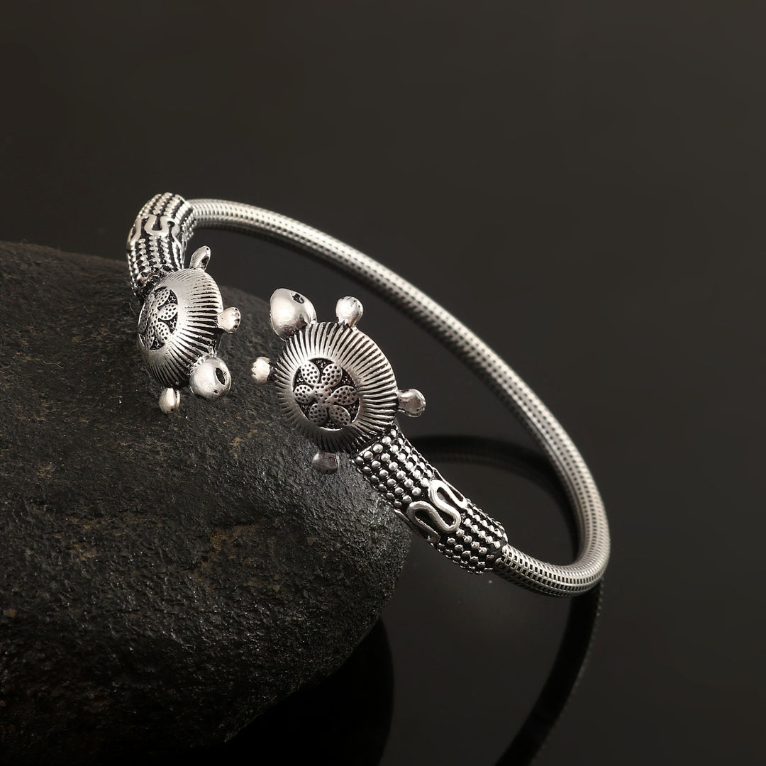 Silver Oxidized Turtle Twister Bangle