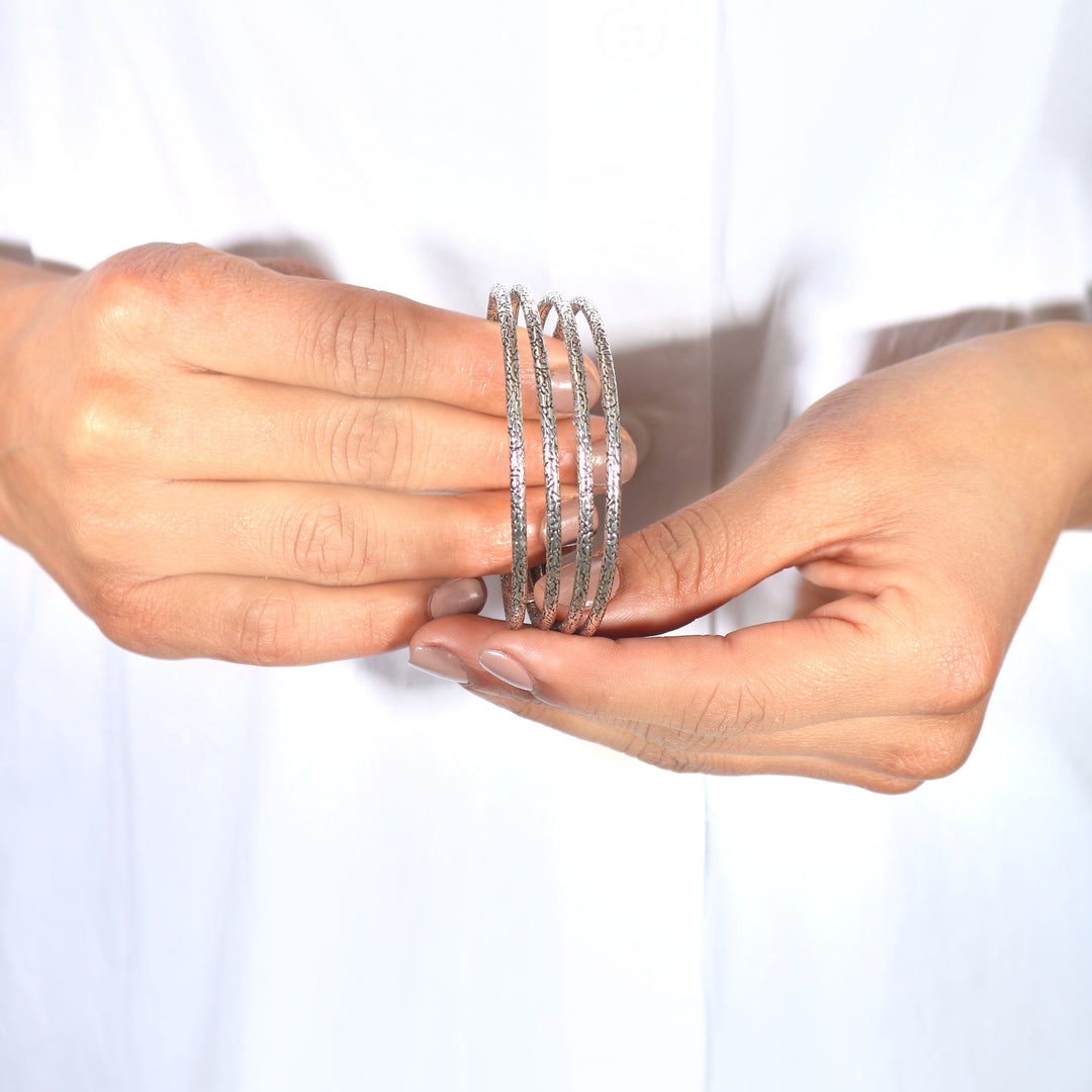 Silver Plane Chudi Bangle Set of 4