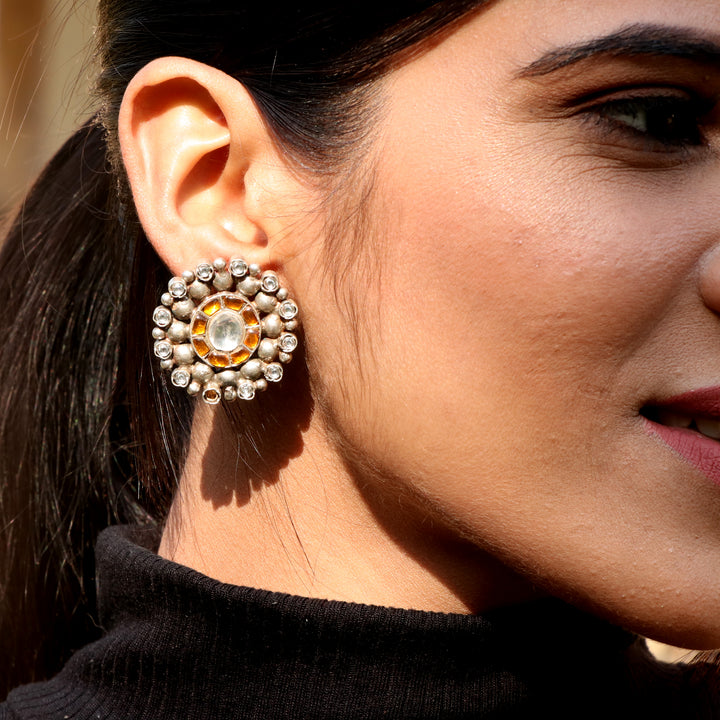 Silver Floral Adorable Rawa Stud Earrings