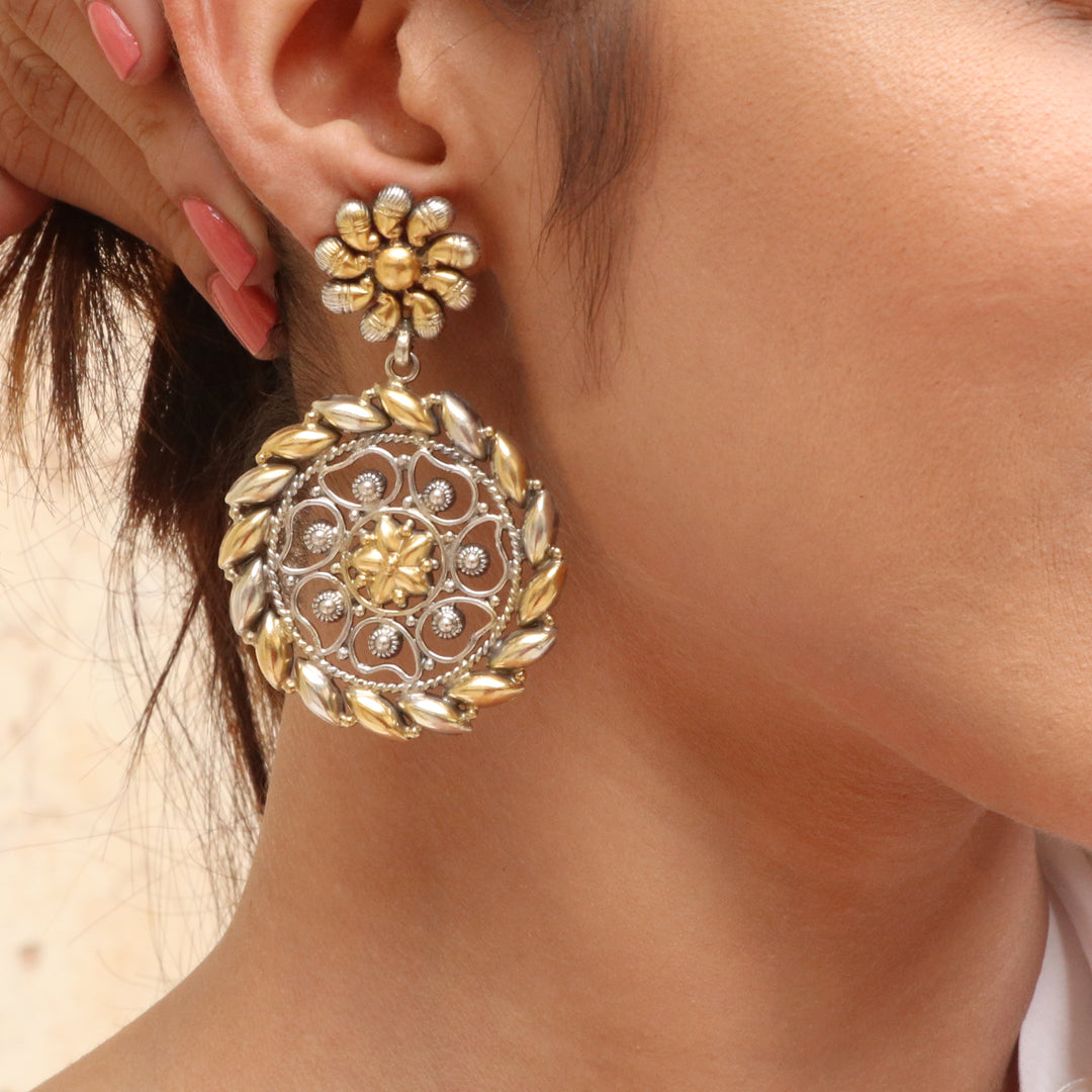 Dual Tone Silver Adorable Floral Ear Studs