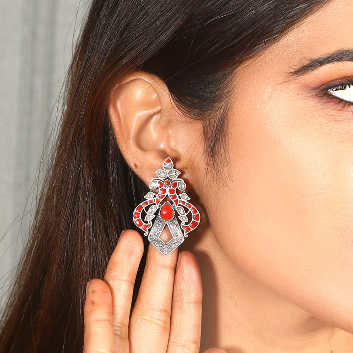 Silver Peacock Munga-White Ear Studs