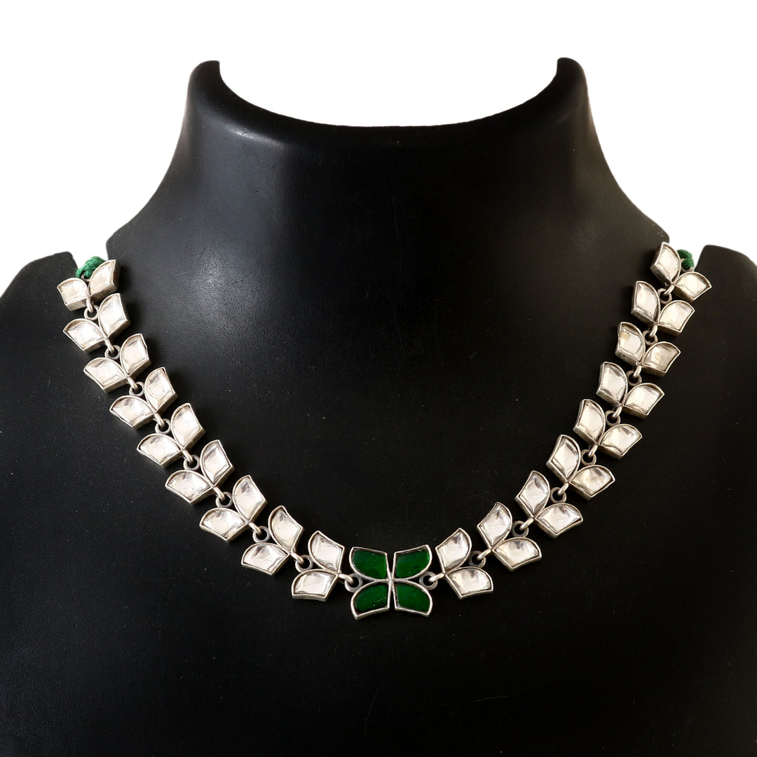 Silver Floral & Leaf Kundan-Jadau Choker Necklace