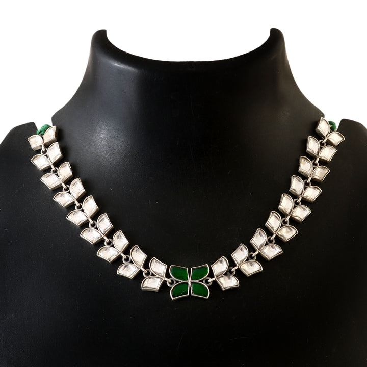 Silver Floral & Leaf Kundan-Jadau Choker Necklace