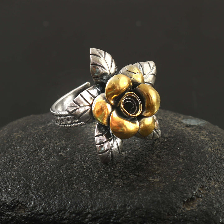 Silver Adorable Floral Dual Tone Adjustable Ring