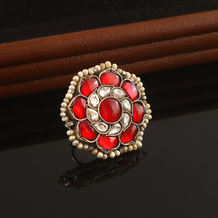 Adorable Silver Floral Ring with Pearls