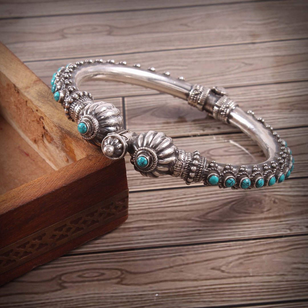 Silver Turquoise Eye Design Openable Unique Bangle