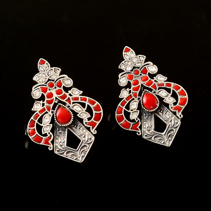 Silver Peacock Munga-White Ear Studs