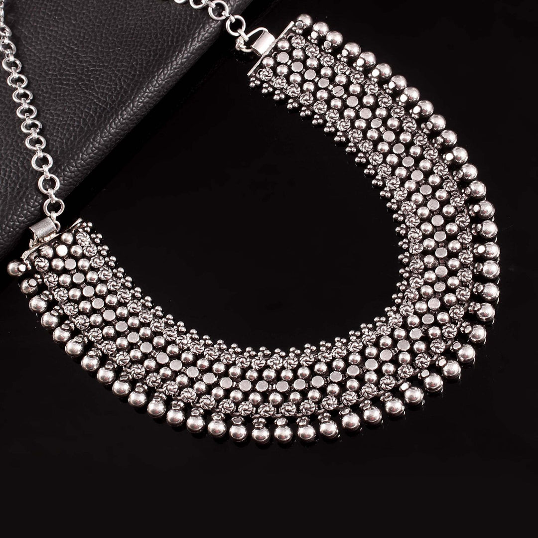 Silver Floral Rawa Statement Chain Necklace