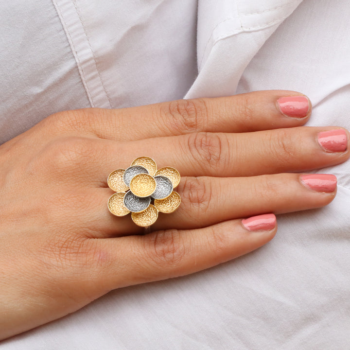 Silver Oxidized Kundan & Red Floral Adjustable Ring